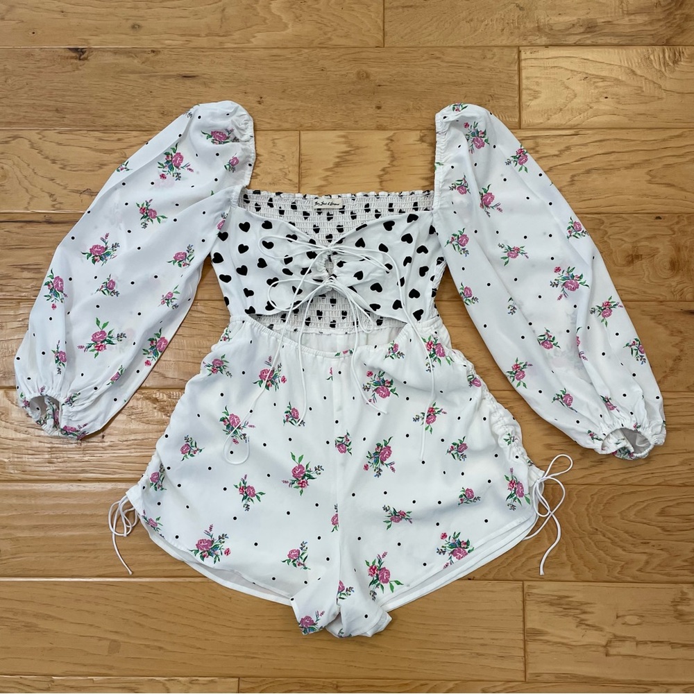 For Love and Lemons Dolly Romper Playsuit Floral Heart Print Size Medium - Picture 4 of 13